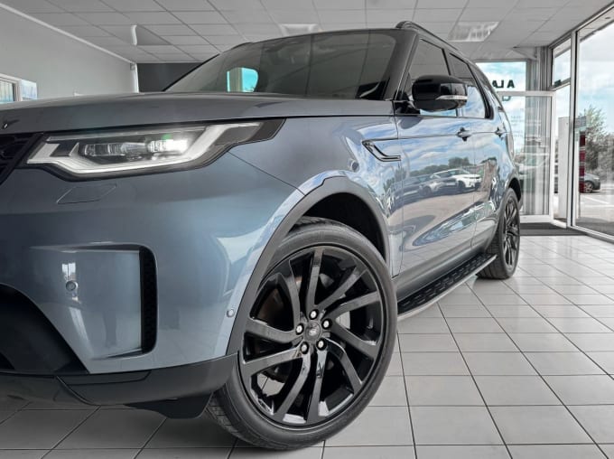 2025 Land Rover Discovery