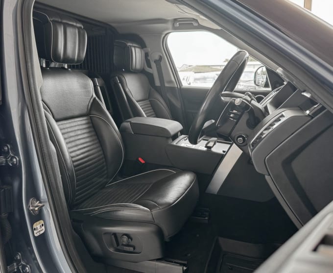 2025 Land Rover Discovery