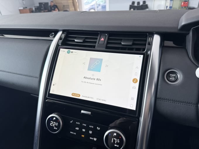 2025 Land Rover Discovery