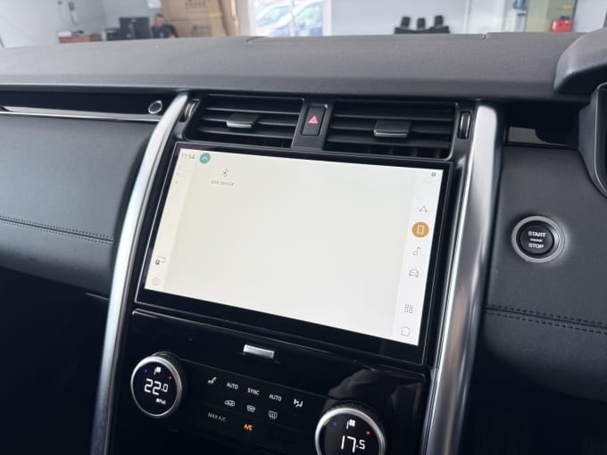2025 Land Rover Discovery