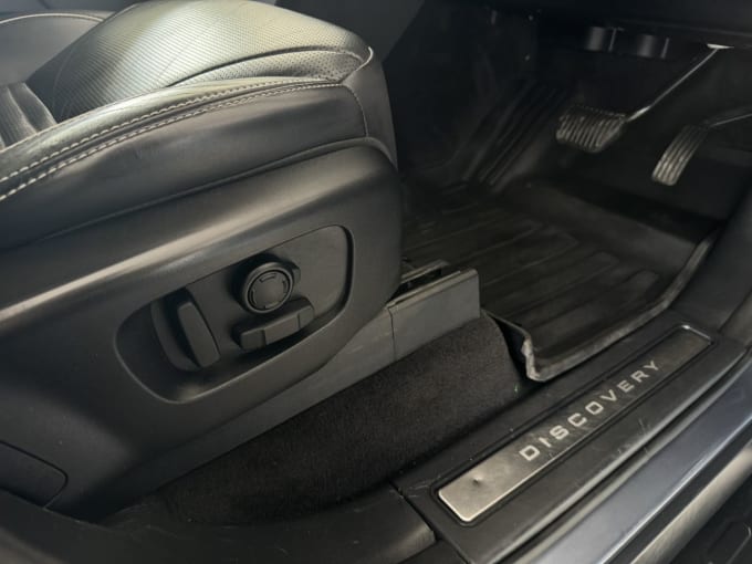 2025 Land Rover Discovery