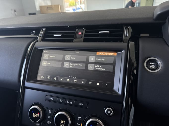 2025 Land Rover Discovery