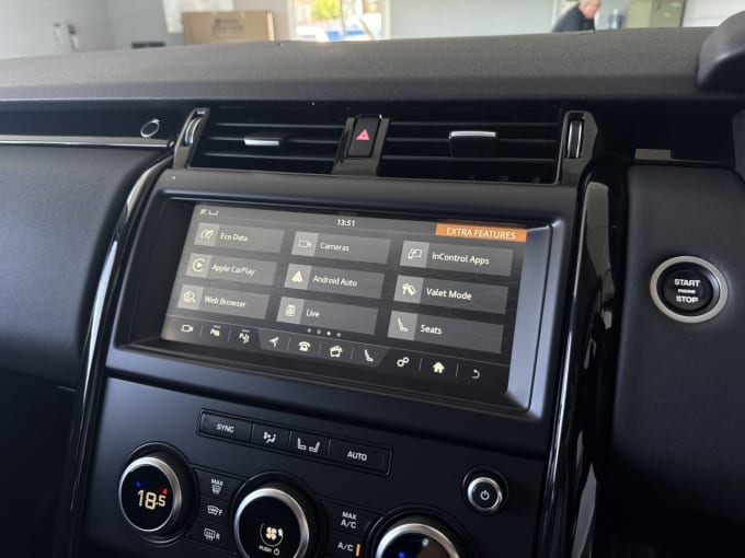2025 Land Rover Discovery