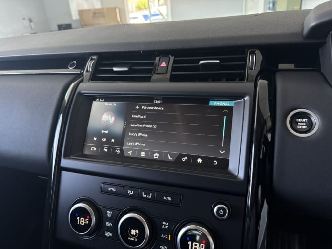 2025 Land Rover Discovery