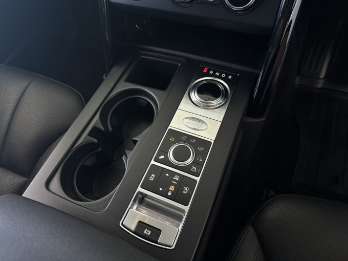 2025 Land Rover Discovery
