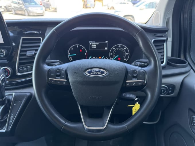 2025 Ford Transit Custom