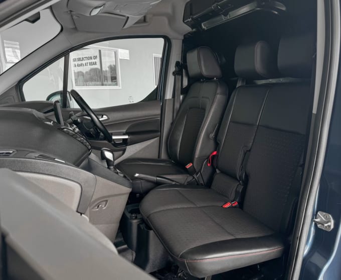 2025 Ford Transit Connect