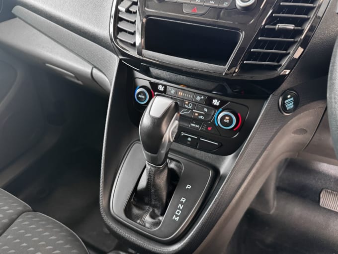 2025 Ford Transit Connect