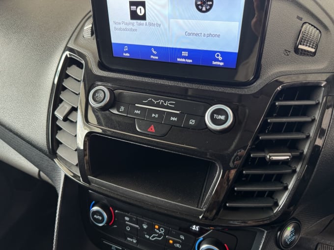 2025 Ford Transit Connect