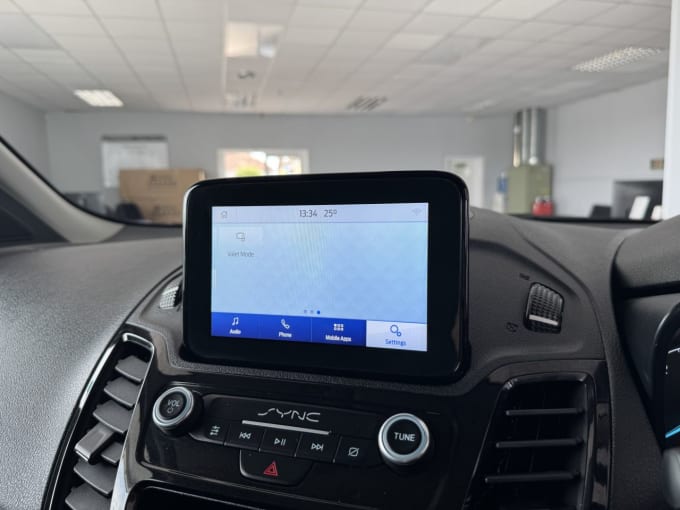 2025 Ford Transit Connect