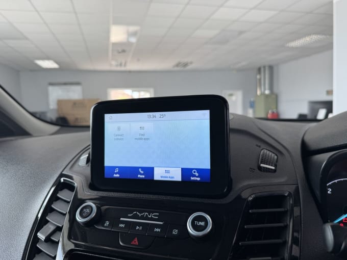 2025 Ford Transit Connect