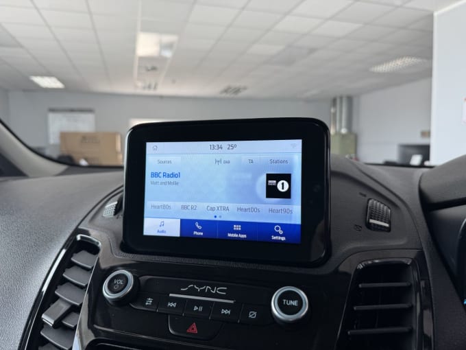 2025 Ford Transit Connect