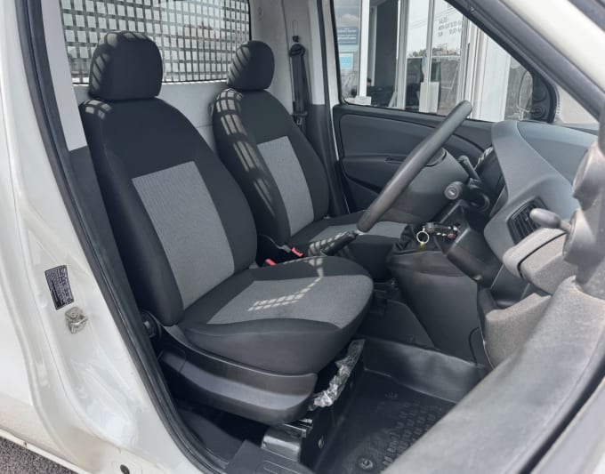 2025 Fiat Doblo