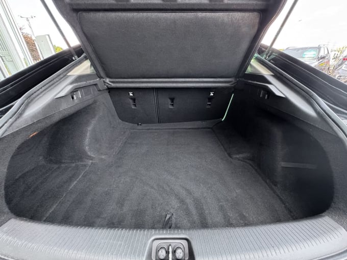 2025 Vauxhall Insignia