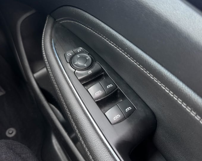 2025 Vauxhall Insignia