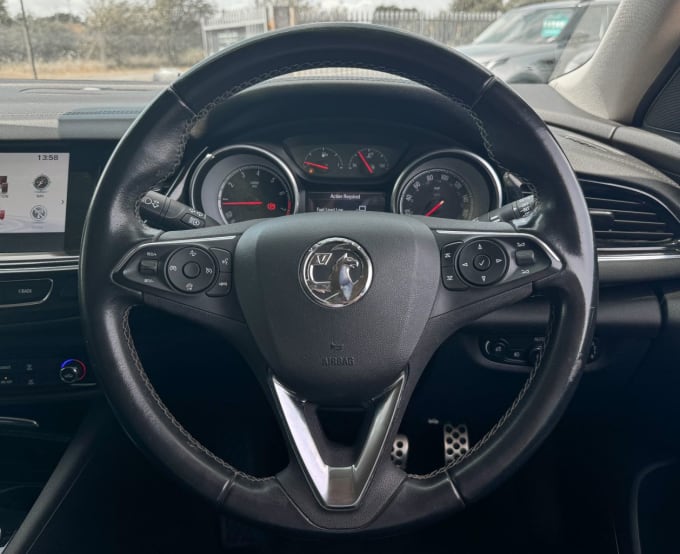 2025 Vauxhall Insignia
