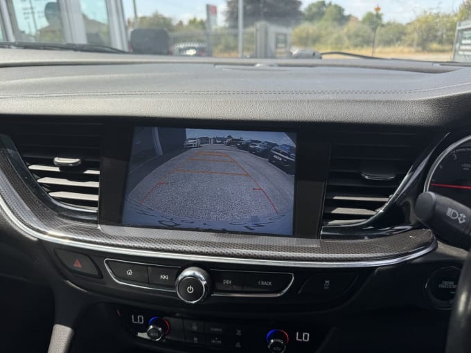 2025 Vauxhall Insignia