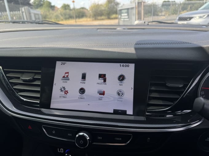2025 Vauxhall Insignia