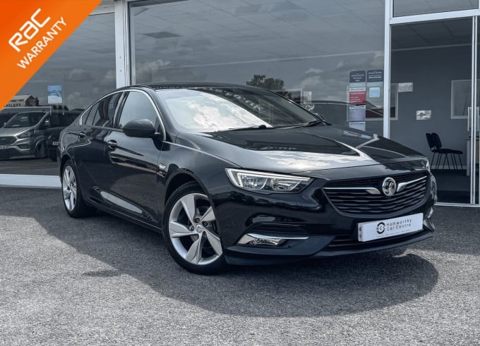2025 Vauxhall Insignia
