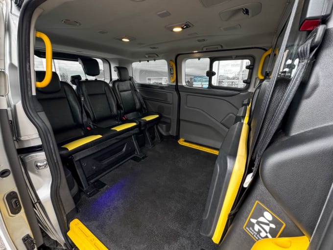 2025 Ford Tourneo Custom