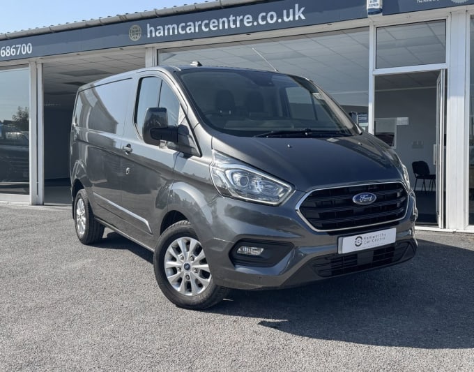 2025 Ford Transit Custom