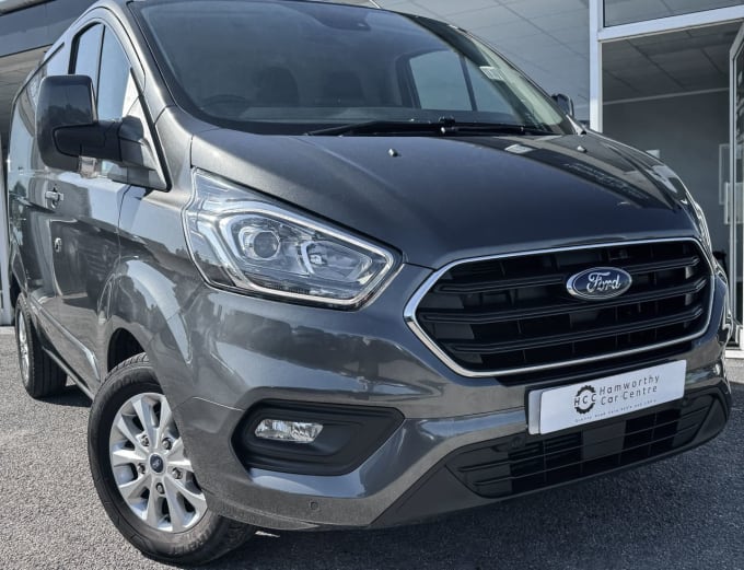 2025 Ford Transit Custom