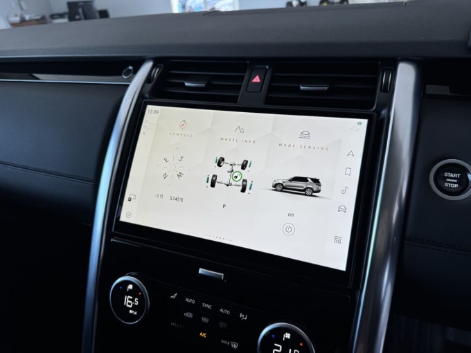 2025 Land Rover Discovery
