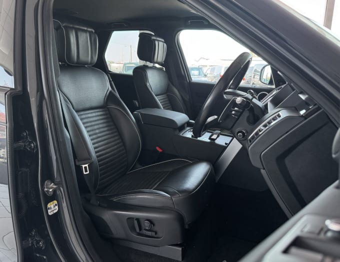 2025 Land Rover Discovery