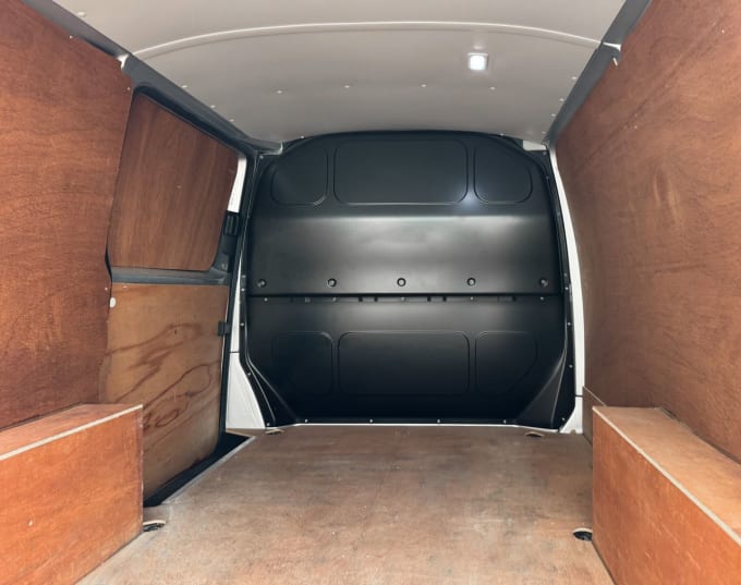 2025 Volkswagen Transporter