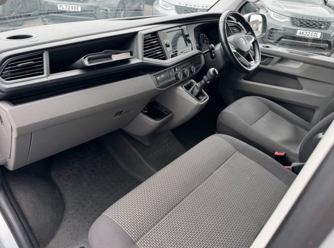 2025 Volkswagen Transporter