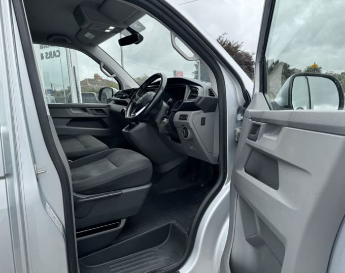 2025 Volkswagen Transporter