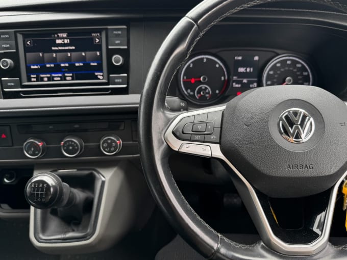 2025 Volkswagen Transporter