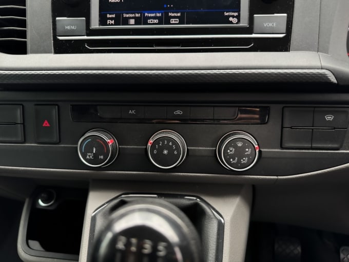 2025 Volkswagen Transporter