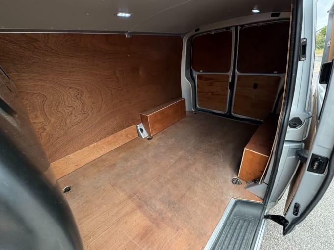 2025 Volkswagen Transporter
