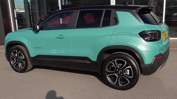 2025 Jeep Avenger
