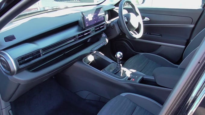 2025 Jeep Avenger