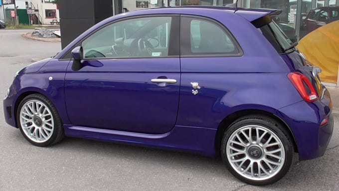 2025 Abarth 595