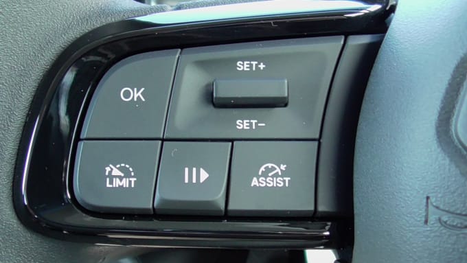 2025 Jeep Avenger