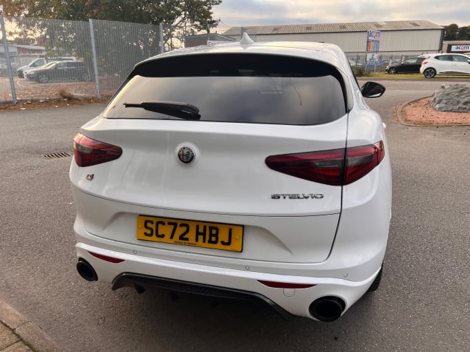 2022 Alfa Romeo Stelvio
