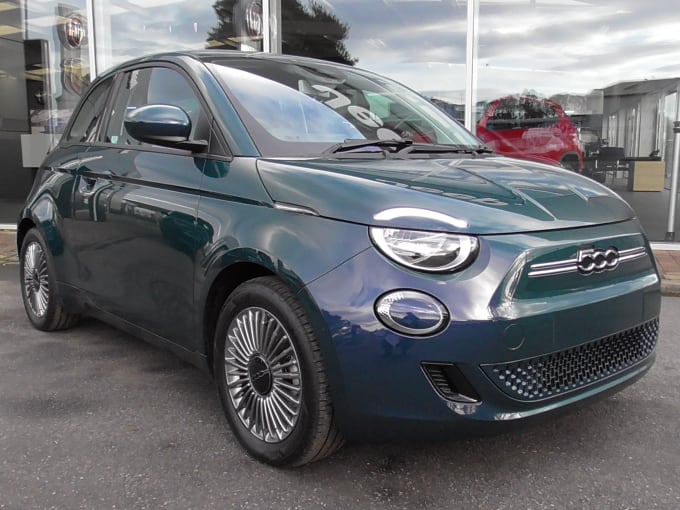 2025 Fiat 500e