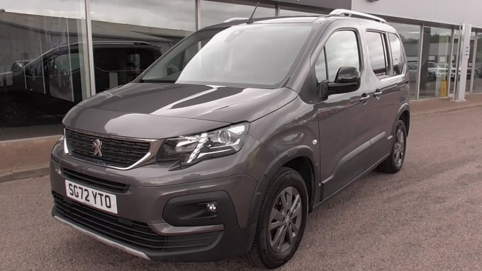 2025 Peugeot Rifter