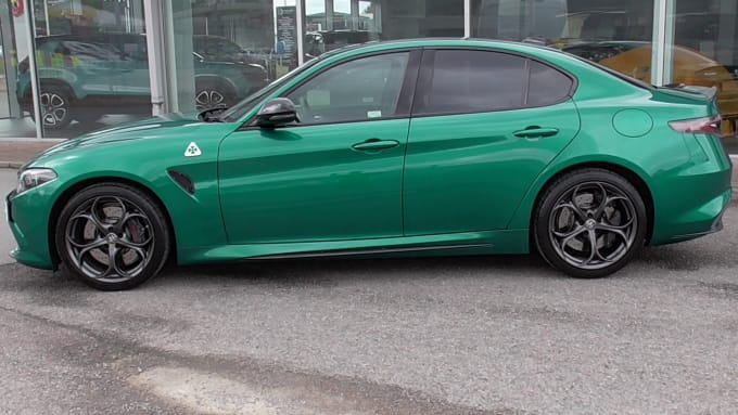 2025 Alfa Romeo Giulia