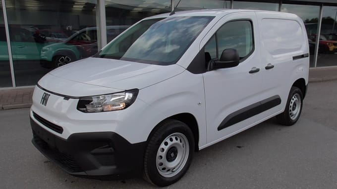 2025 Fiat Doblo