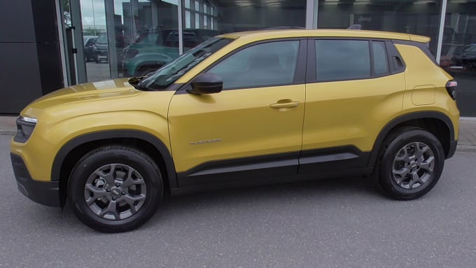2025 Jeep Avenger