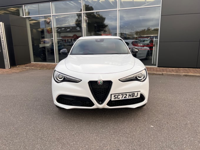 2022 Alfa Romeo Stelvio