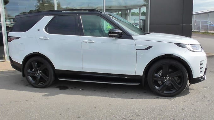 2024 Land Rover Discovery