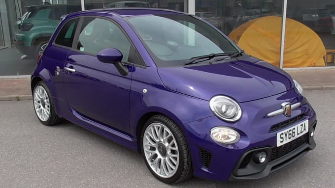 2025 Abarth 595