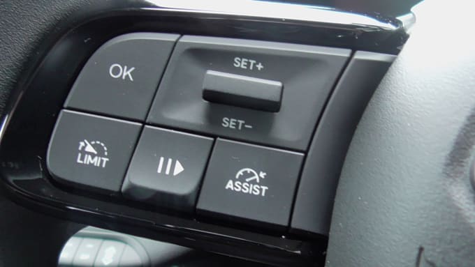 2025 Jeep Avenger