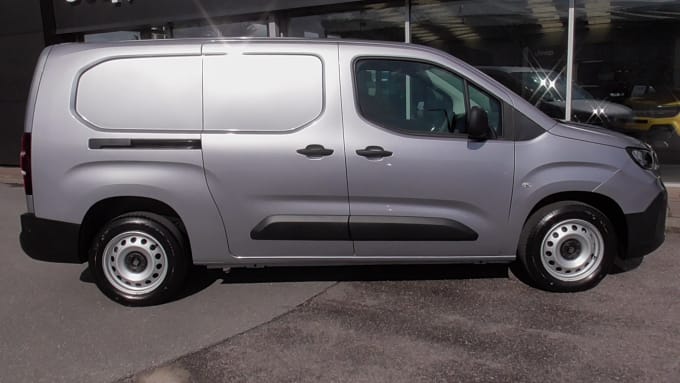 2025 Fiat Doblo Maxi