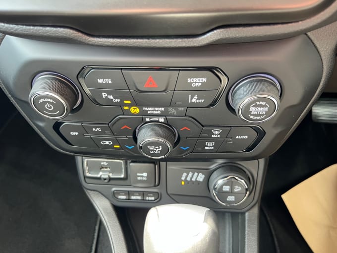 2025 Jeep Renegade